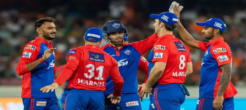अक्षर पटेल के हरफनमौला खेल (34 रन, दो विकेट) और मनीष पांडे (34) की बल्लेबाजी के बाद गेंदबाजों के अच्छे प्रदर्शन के दम पर दिल्ली कैपिटल्स ने आईपीएल में दूसरी जीत दर्ज की।