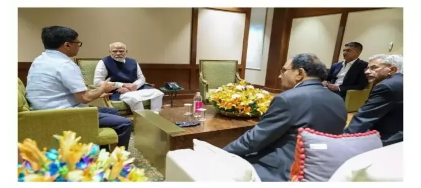 दिल्ली पहुंचे पीएम मोदी, पहलगाम हमले को लेकर एयरपोर्ट पर की बैठक
