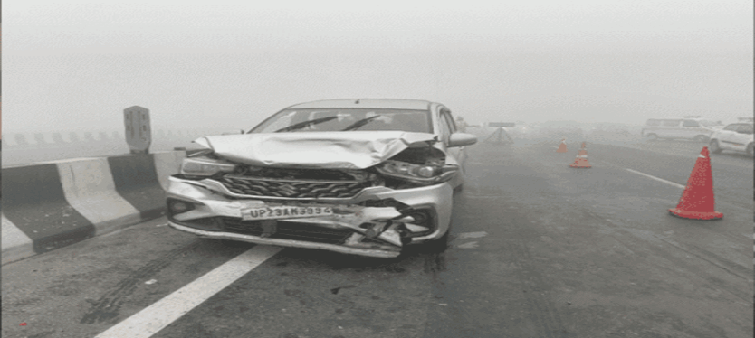 Weather : कोहरा के चलते, यूपी में 30 से ज्यादा गाड़ी टकराई