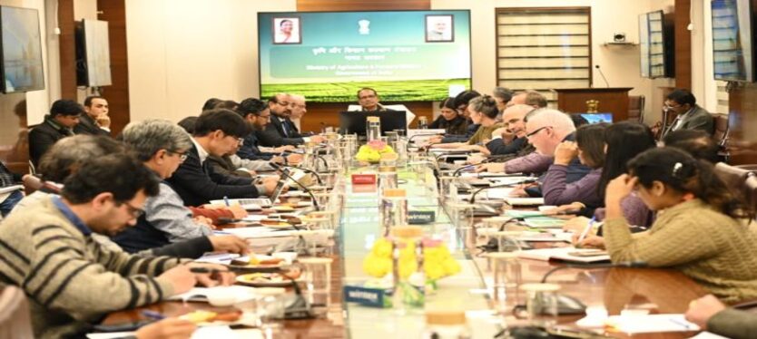 Shivraj-Singh-held-a -meeting-with- representatives-of- international-organizations