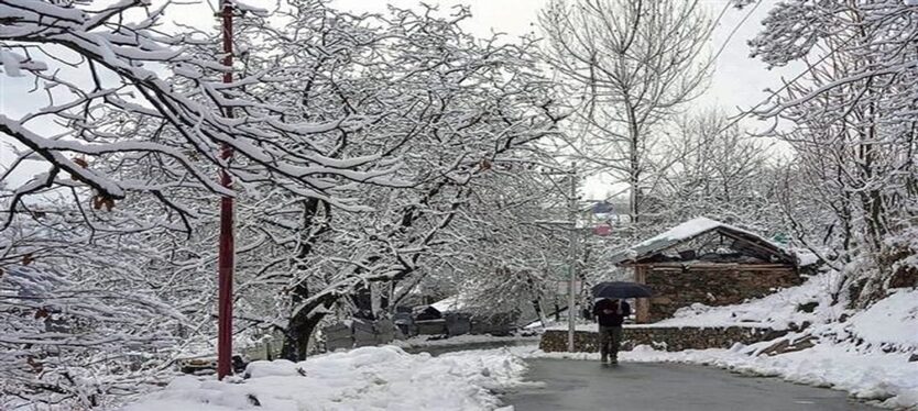 Srinagar में कड़ाके की ठंड, तापमान माइनस 5.1 डिग्री सेल्सियस