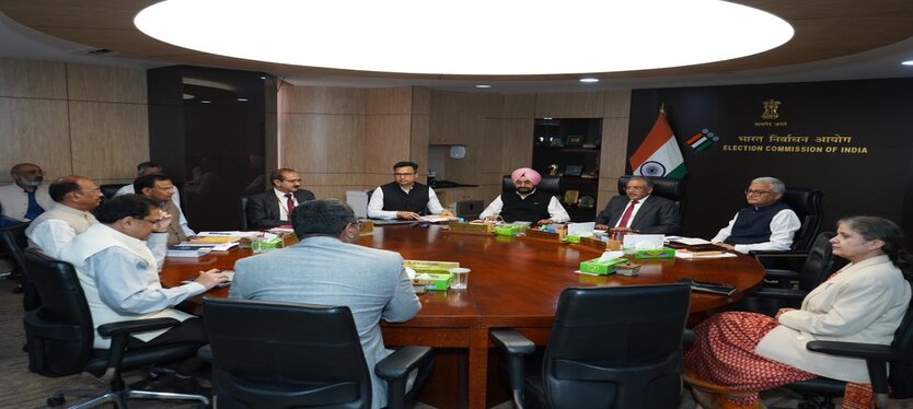 ec-meeting-epic-aadhaar linking