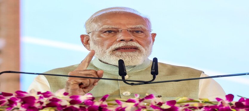 अफवाहों से बचें और केवल तथ्यों पर भरोसा करें -PM Modi