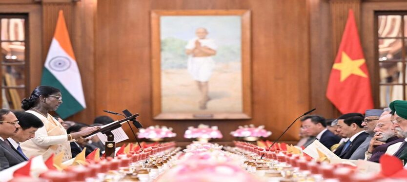 Rashtrapati-Bhavan