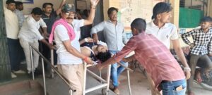फसल बंटवारे पर भड़के पिता ने, बेटे-बहू को मारी गोली, बेटे की मौत