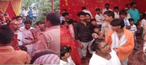 धर्म परिवर्तन कराते पास्टर समेत 3 पर FIR, 6 हिरासत में धर्मग्रंथ बरामद