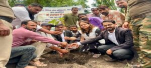 Rishikesh : वन गुर्जर समुदाय ने सेला पर्व पर किया पौधरोपण