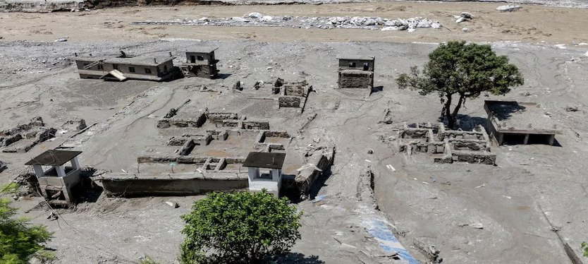 Nepal-tibet-flash-floods