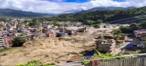 नेपाल में बाढ़ से 392 लोगों की मौत, 290 भारतीयों समेत 1500 से ज्यादा लापता