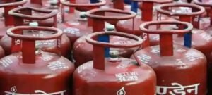 Commercial एलपीजी सिलिंडर के दाम ₹200 से अधिक घटे