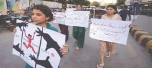 PAK: अपहृत हिंदू नाबालिग को 6 महीने बाद बचाया गया, जबरन मतांतरण के बाद कर दी गई थी शादी