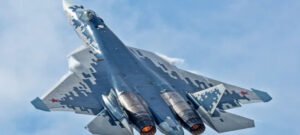 Su-57 बनेगा भारत का ढाल ? क्या रूसी स्टील्थ फाइटर पाक-चीन के J-35 का जवाब बनेगा