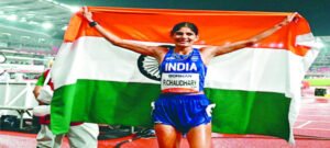 एशियन गेम्स में पारुल को पदक, परिवार में जश्न, गांव में परिजनों ने बांटी मिठाई