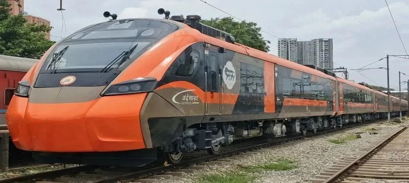 Vande-Bharat-Sleeper-Train-Fare-Double-to-Prayagraj-Express-